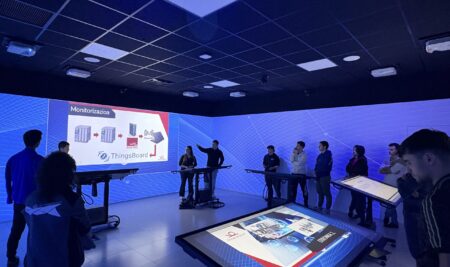 IMD espezializazioko ikasleak azken erronkaren aurkezpena