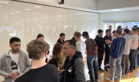 Atzerriko ikasleak Armeria Eskolan