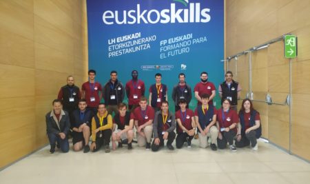 EUSKO SKILLS: urrea 4.0 Industrian eta brontzea Robotika Kolaboratiboan