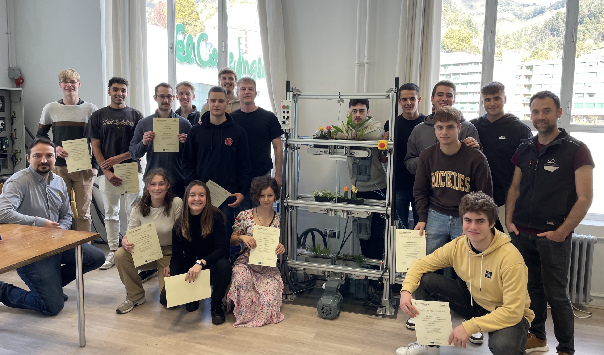 Alumnado de FP de Armeria Eskola y Green Academy (Dinamarca) reciben el certificado de estudios